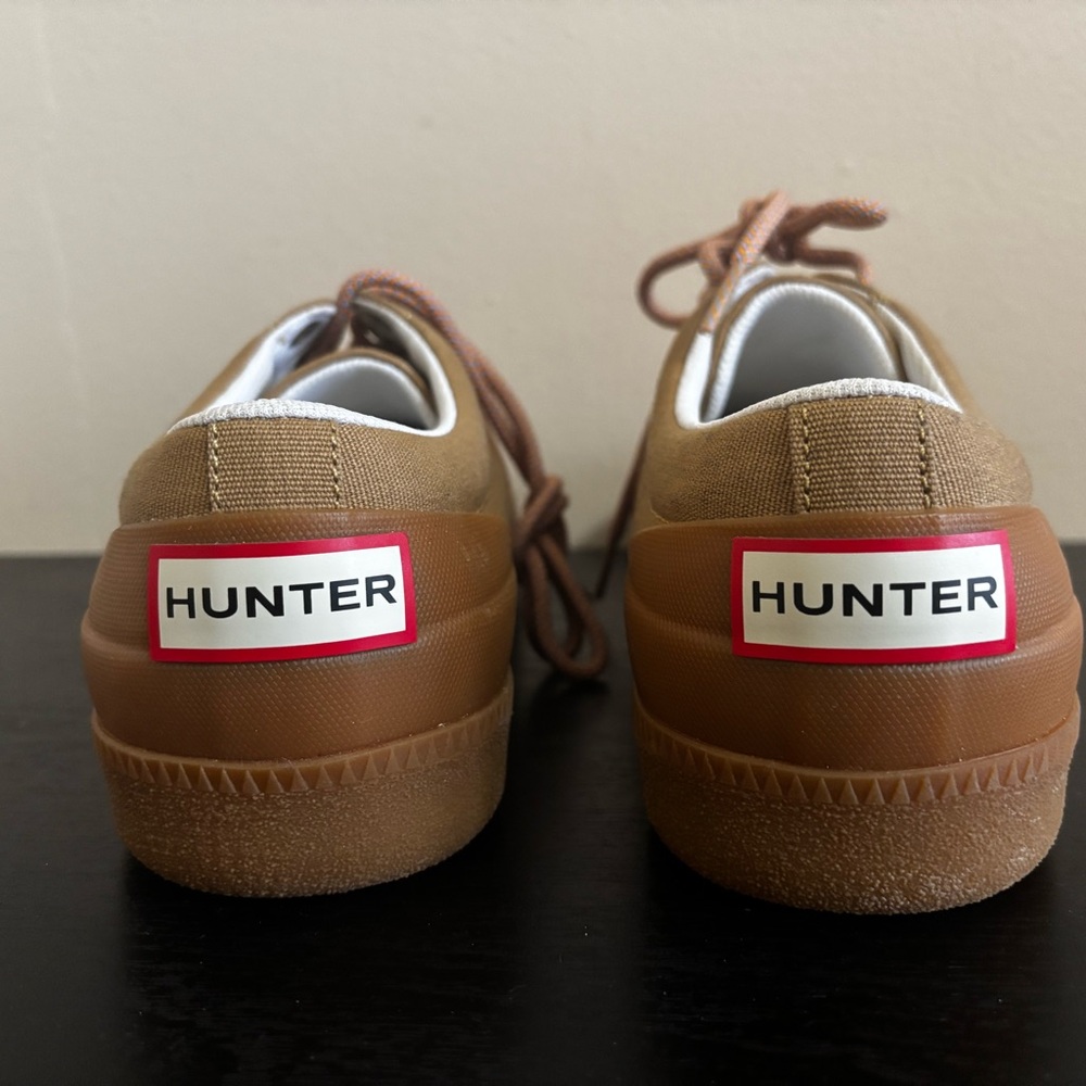 Hunter Tan Sneakers